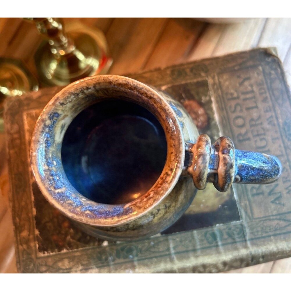 Handmade Glazed Pottery Mug – Charming Vintage Style - Picture 3 of 5